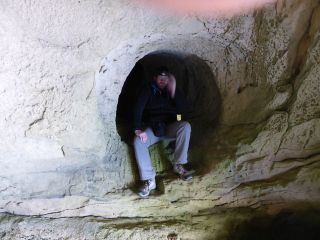 Christian in der Höhle