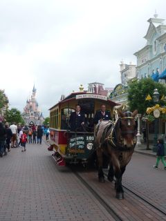 Pferdeschienenwagen